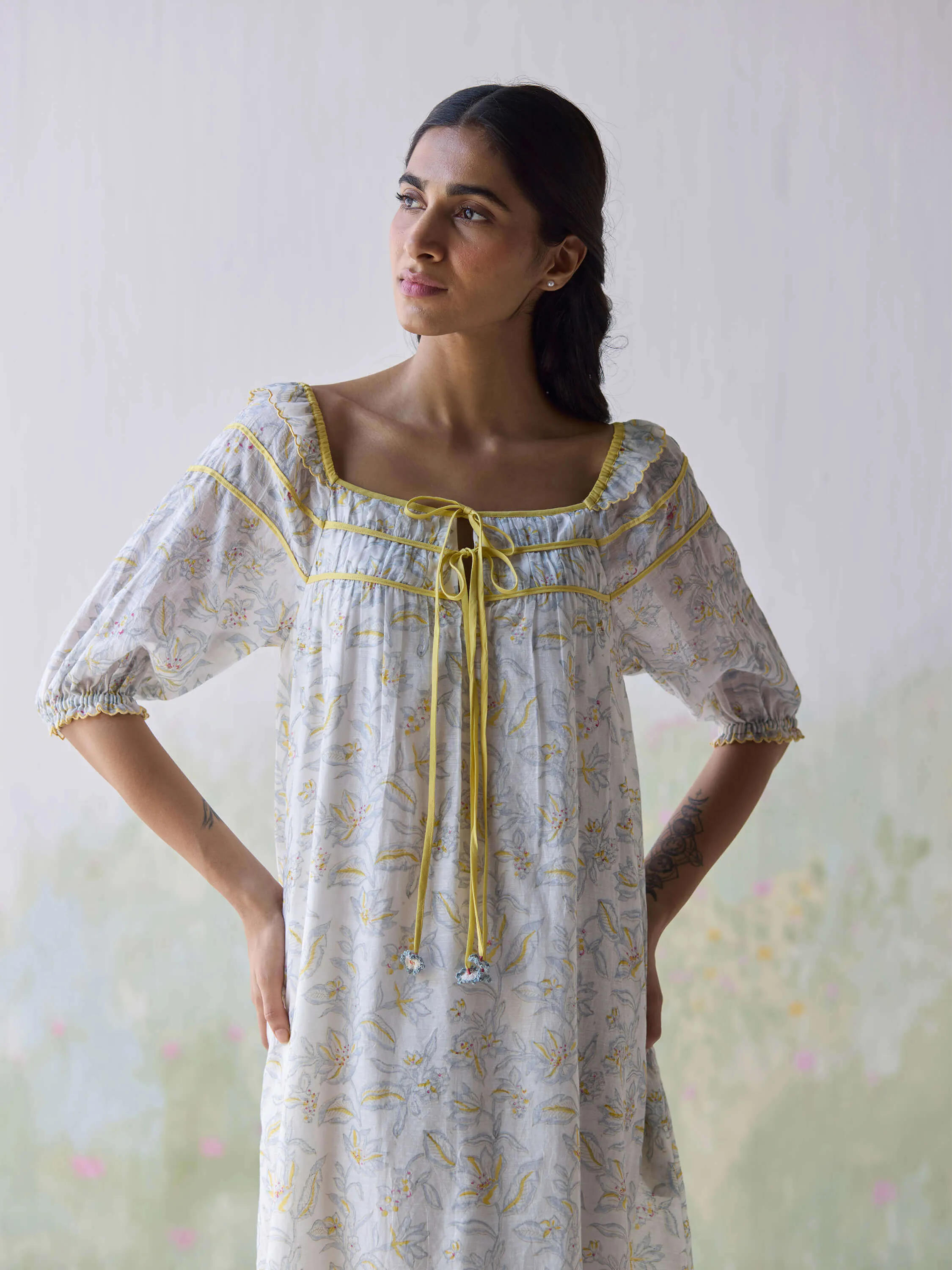 Wandering Bee Midi Dress